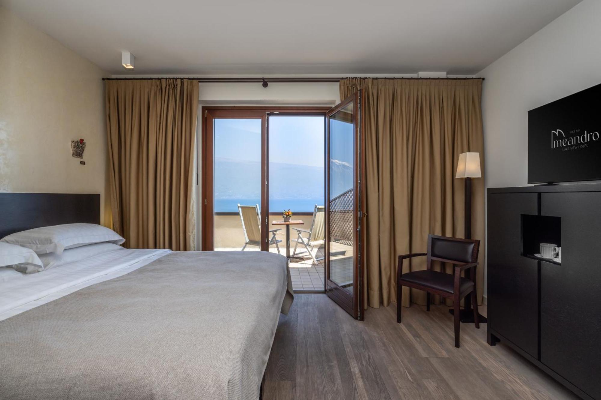 Hotel Meandro - Lake View Gargnano Rom bilde