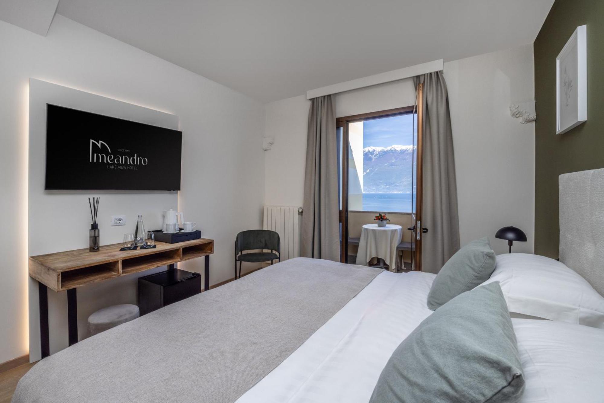 Hotel Meandro - Lake View Gargnano Rom bilde