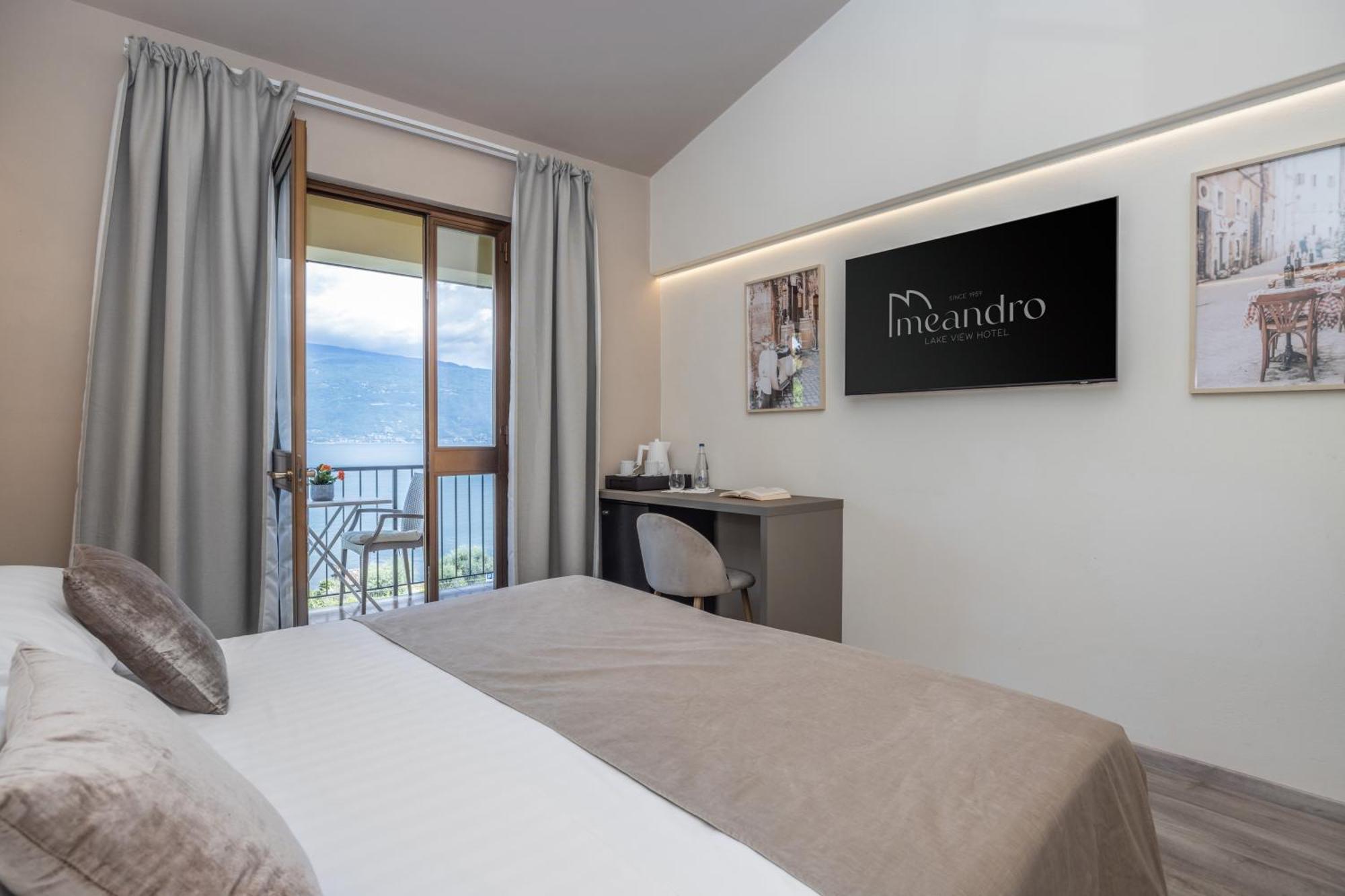Hotel Meandro - Lake View Gargnano Rom bilde